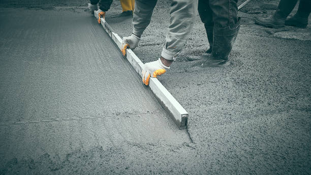 Best Concrete Walkway Installation  in South Valley, NM